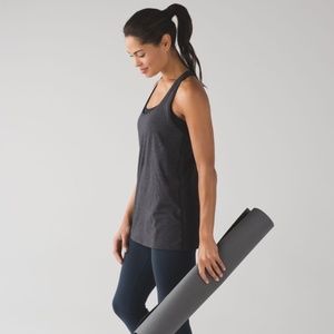 Lululemon Yogi Racerback IV 🍋